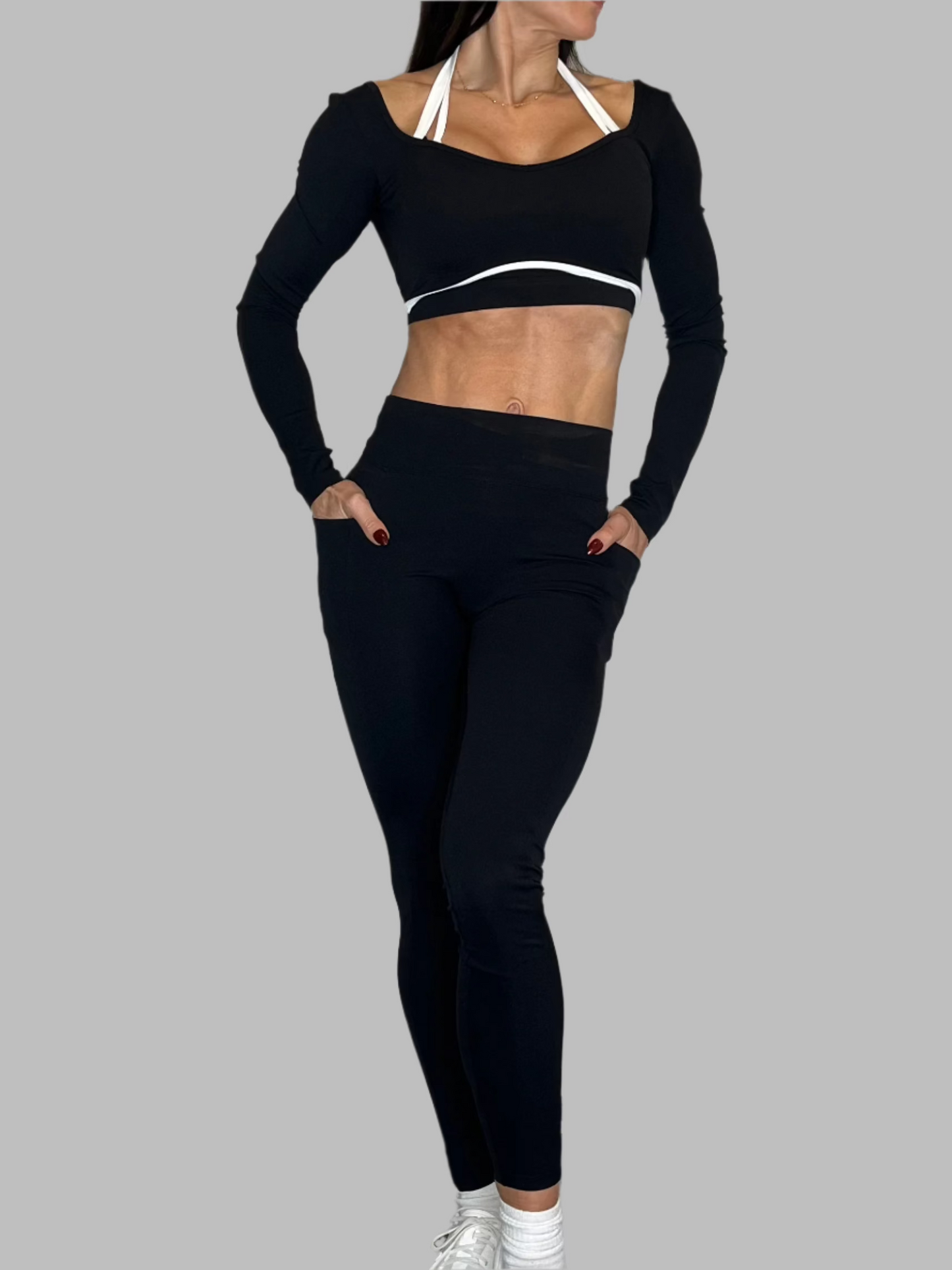 Veronica Contrast Cropped Long Sleeve